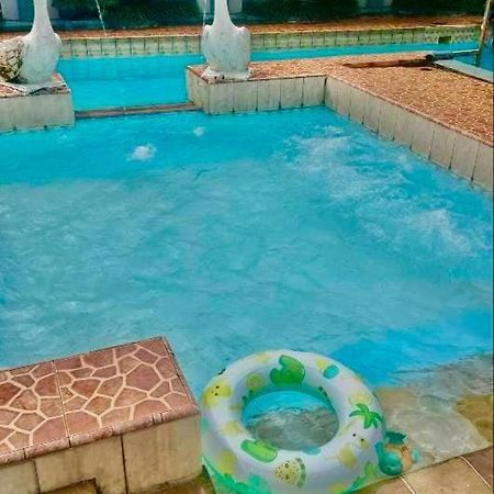 Vila Princess,Sentul 4Bedroom Dan Tenda Camping,Private Pool, Tenis Meja, Mini Billiard, Karaoke, Ayunan,Bbq, 08Satu3 80Satu6 4Satu5Satu Богор Экстерьер фото